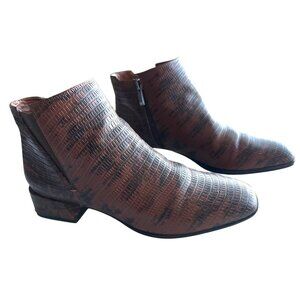 Franco Sarto Ankle Boots Nico Brown Faux Snake Leather Side Zipper Size 8M